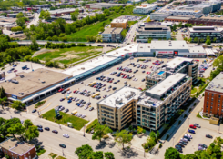 
                                	        Centre Commercial Maisonneuve
                                    