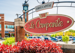 
                                	        Le Campanile
                                    
