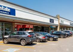 
                                	        Centre Commercial Van Horne
                                    