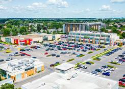 
                                	        Carrefour St-Hubert
                                    