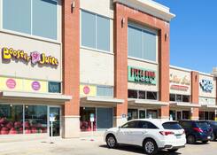 
                                	        Derry Heights Plaza
                                    