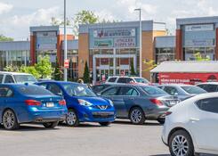 
                                	        Centre commercial Beaconsfield
                                    