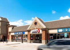 
                                	        Clairfield Commons
                                    