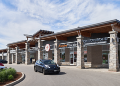 
                                	        Laurelwood Shopping Centre: Laurelwood Shopping Centre Slider 3
                                    