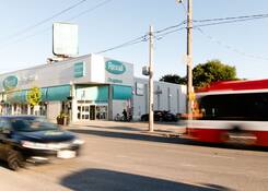 
                                	        897-901 Eglinton Avenue West
                                    